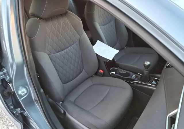 TOYOTA Corolla 1.6 Comfort