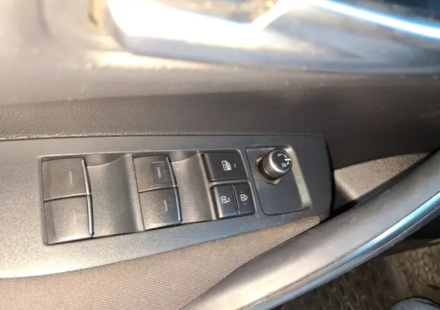 TOYOTA Corolla 1.6 Comfort