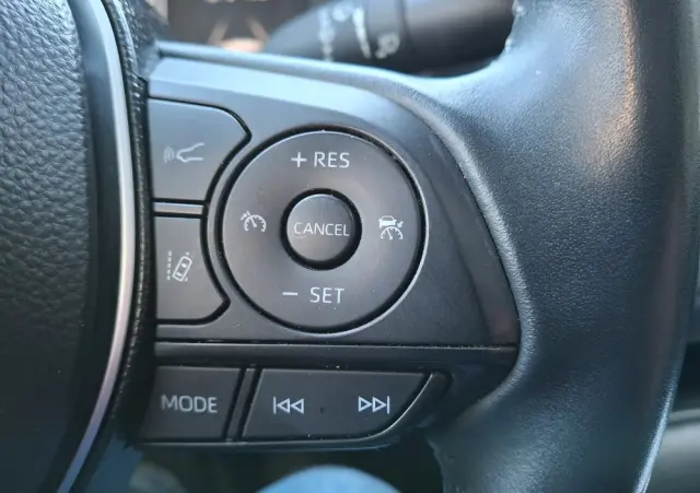 TOYOTA Corolla 1.6 Comfort