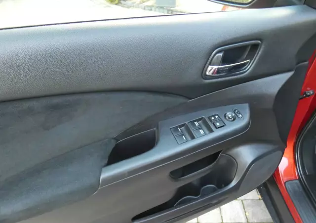 HONDA CR-V 2.0 Elegance (2WD)