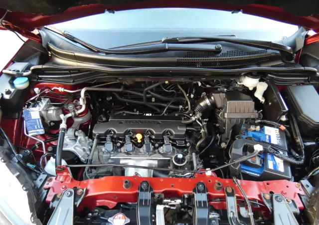 HONDA CR-V 2.0 Elegance (2WD)