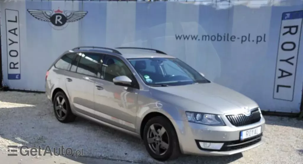 SKODA Octavia 