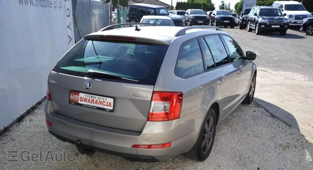 SKODA Octavia 