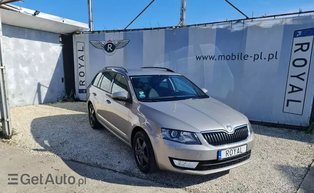SKODA Octavia 
