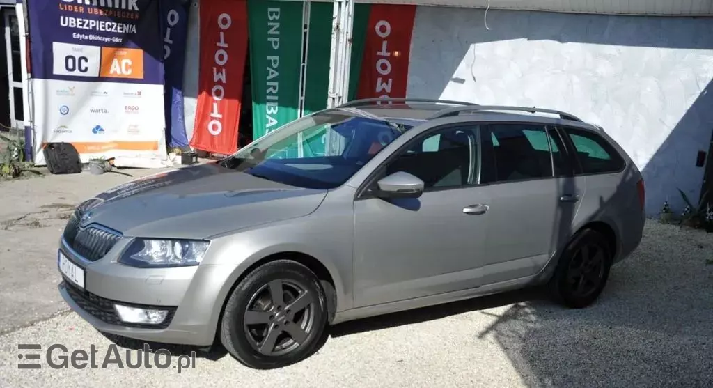 SKODA Octavia 