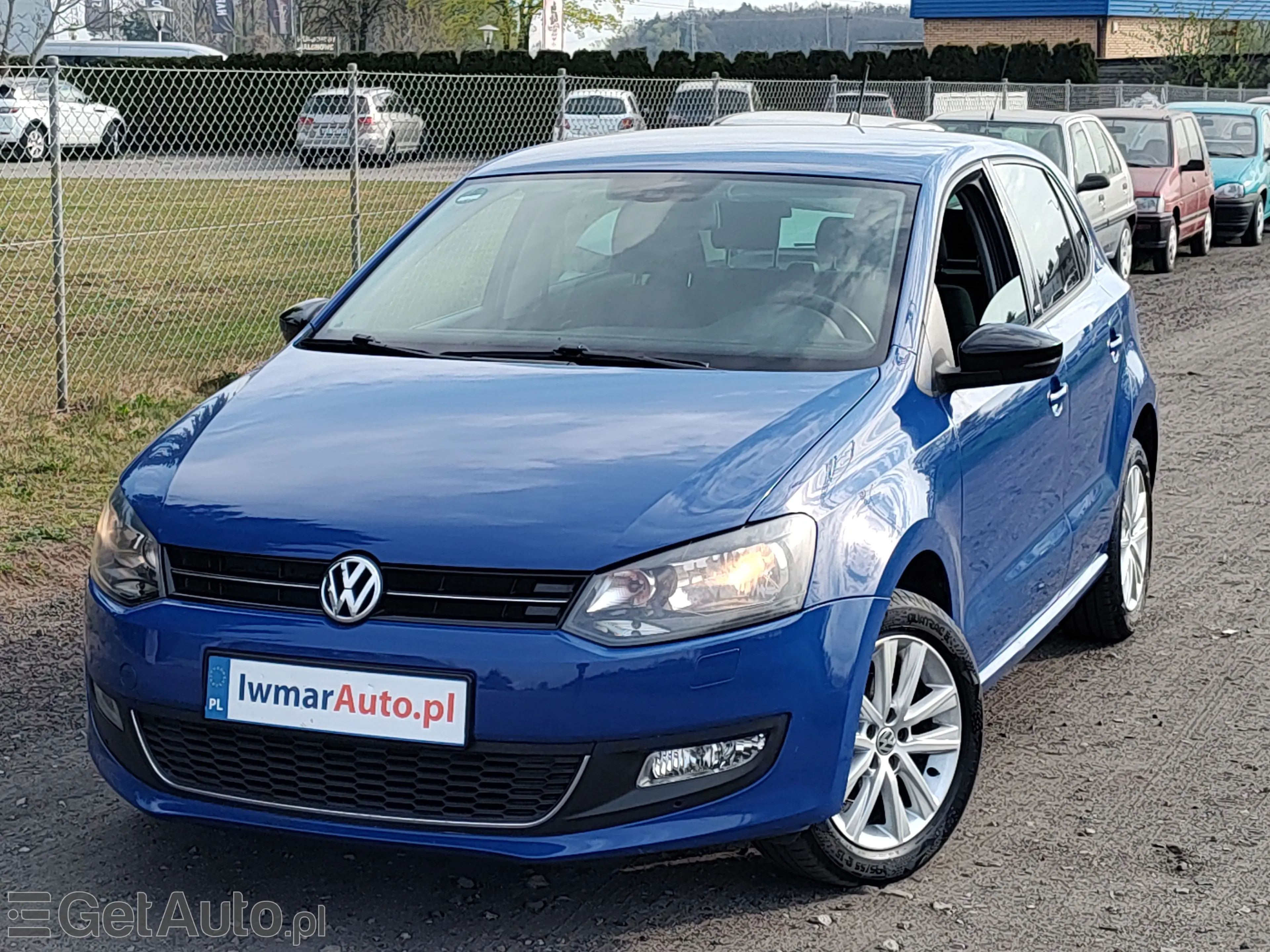 VOLKSWAGEN Polo Highline