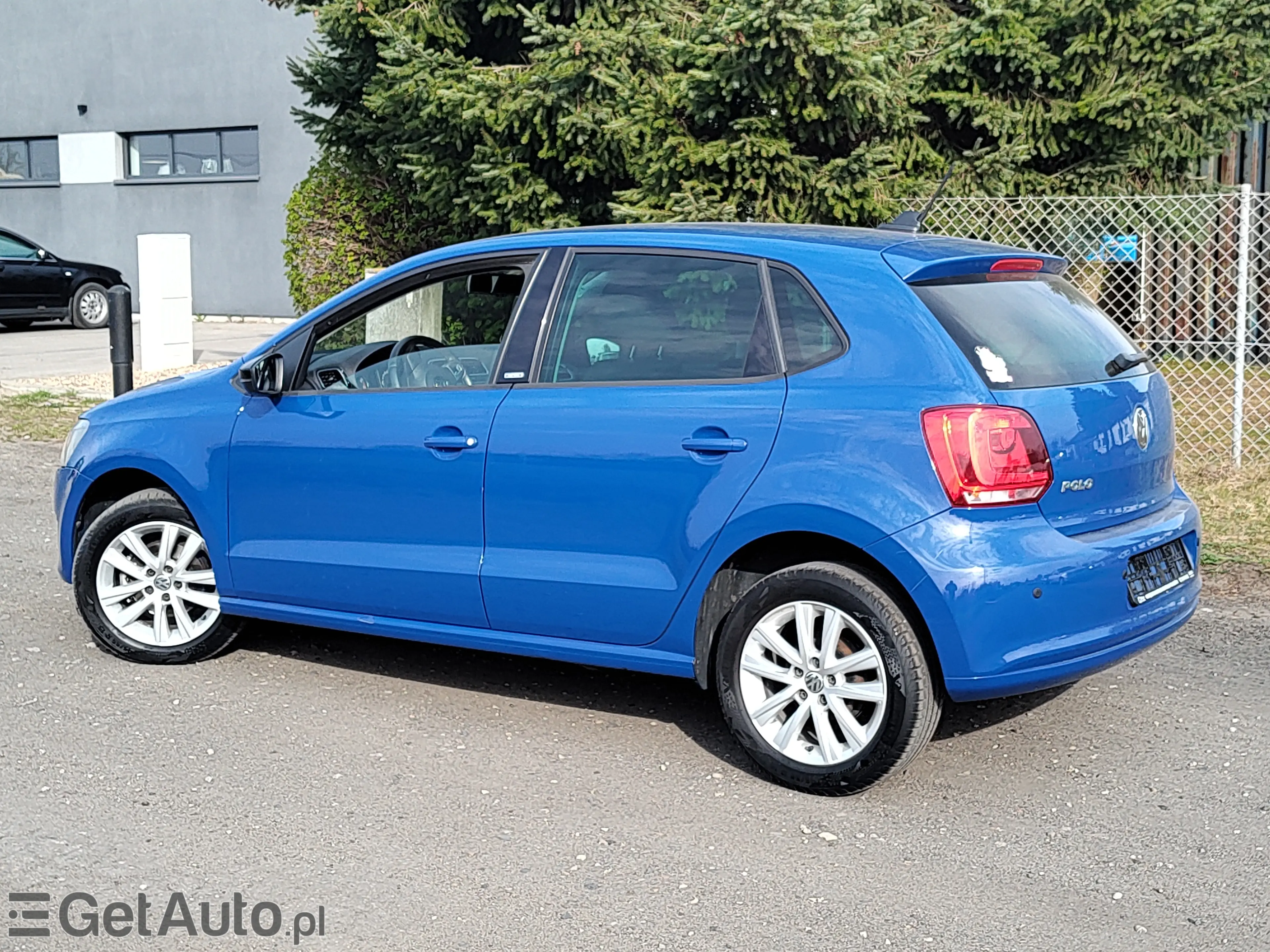 VOLKSWAGEN Polo Highline