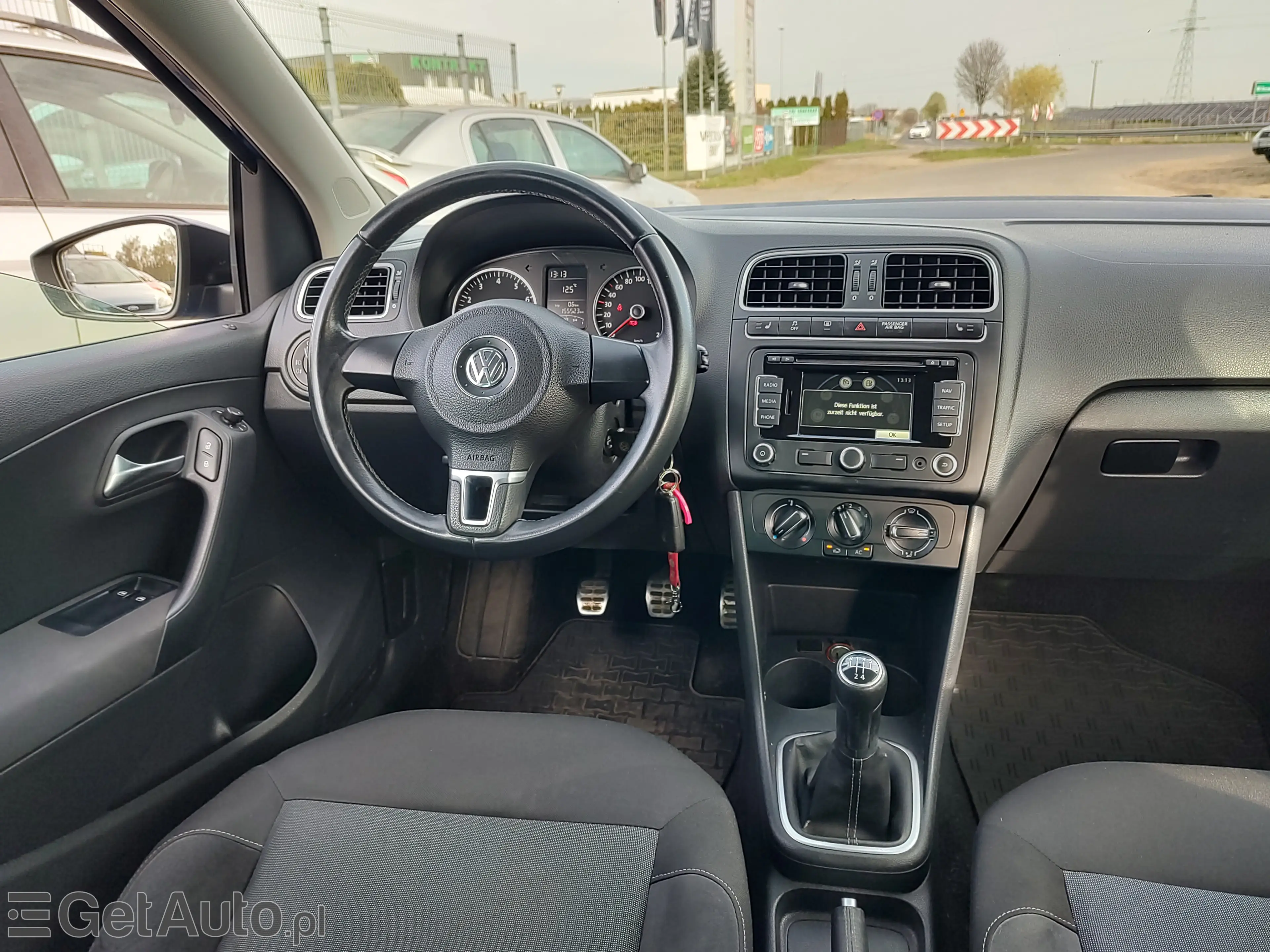 VOLKSWAGEN Polo Highline