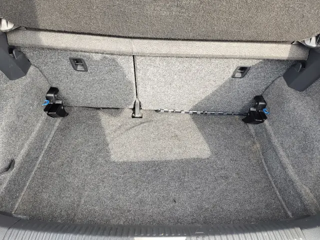 VOLKSWAGEN Polo Highline