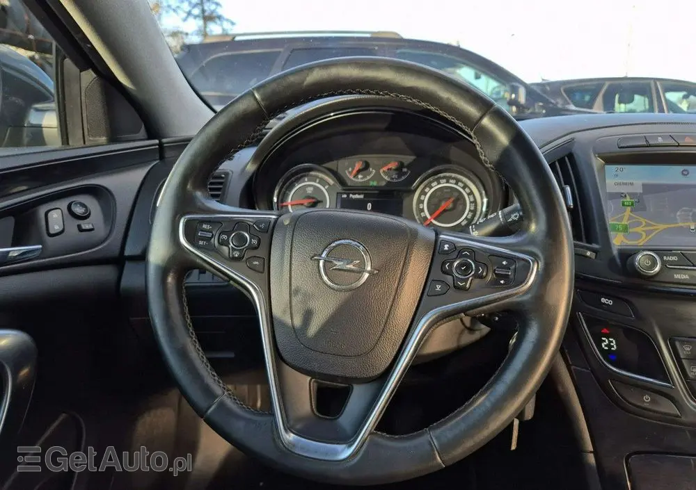 OPEL Insignia 