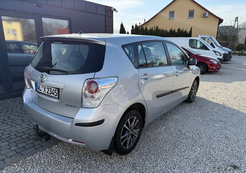 TOYOTA Verso 1.8 Multidrive Edition