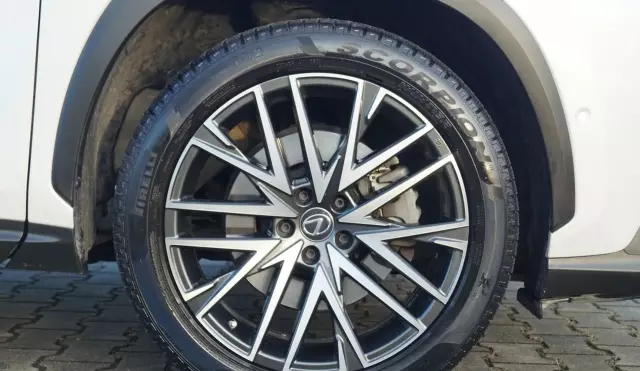 LEXUS NX 450h+ (309 KM) Plug-in Hybrid AWD CVT