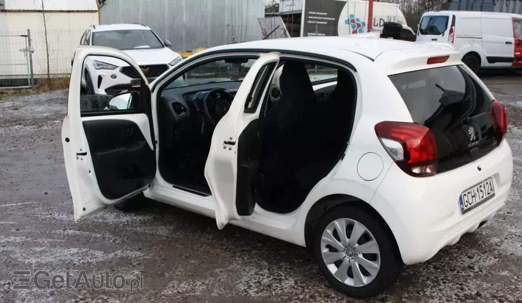 PEUGEOT 108 