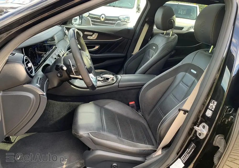 MERCEDES-BENZ Klasa E AMG 63 S 4Matic+ T 9G-TRONIC