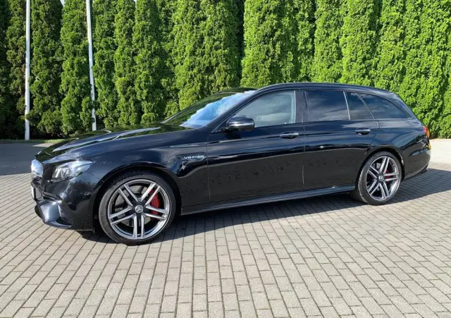 MERCEDES-BENZ Klasa E AMG 63 S 4Matic+ T 9G-TRONIC