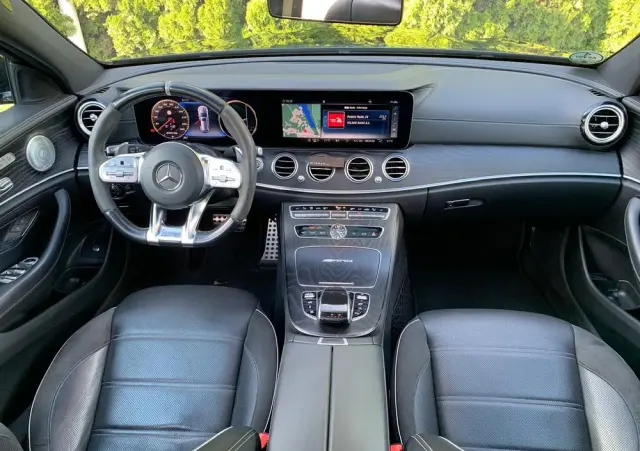 MERCEDES-BENZ Klasa E AMG 63 S 4Matic+ T 9G-TRONIC