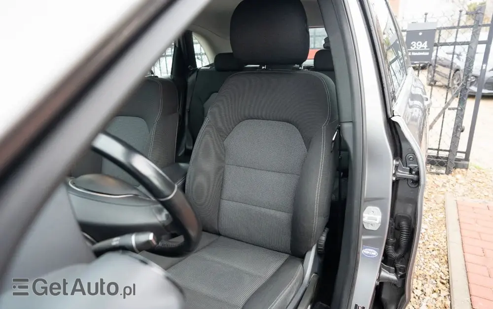 MERCEDES-BENZ Klasa B 180 BlueEFFICIENCY Edition