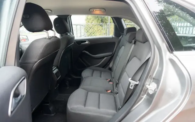 MERCEDES-BENZ Klasa B 180 BlueEFFICIENCY Edition