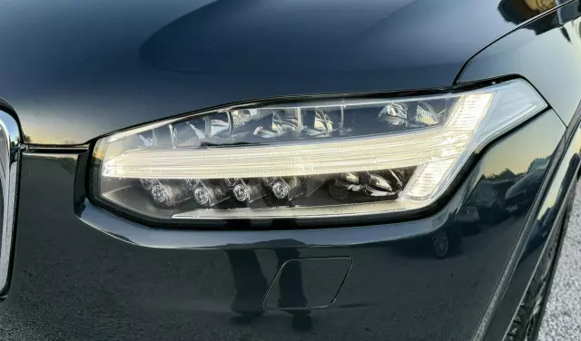 VOLVO XC 90 B5 D AWD Geartronic Inscription