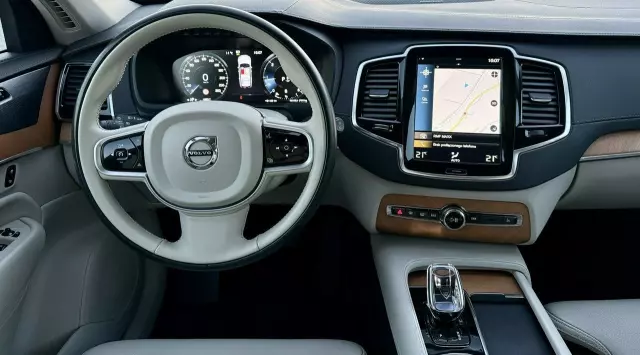 VOLVO XC 90 B5 D AWD Geartronic Inscription