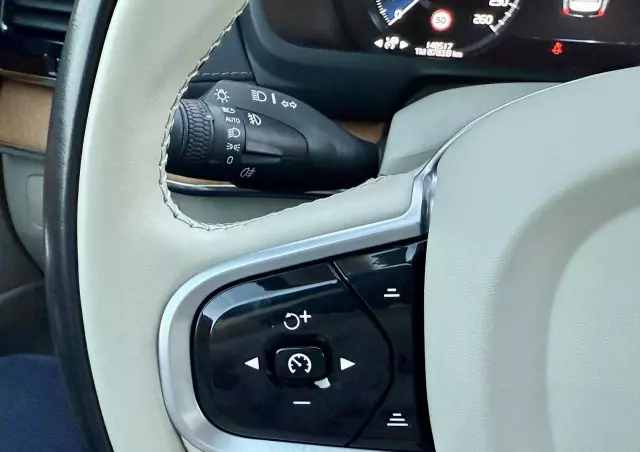 VOLVO XC 90 B5 D AWD Geartronic Inscription