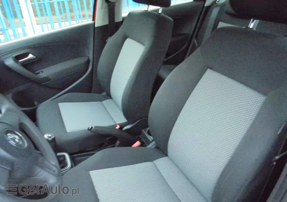 VOLKSWAGEN Polo 1.2 Team