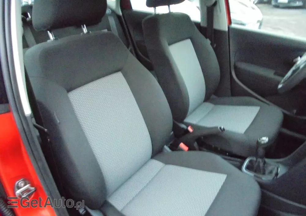 VOLKSWAGEN Polo 1.2 Team