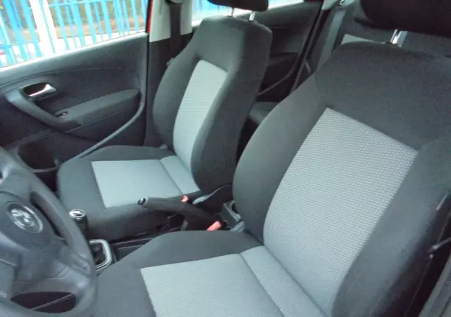 VOLKSWAGEN Polo 1.2 Team