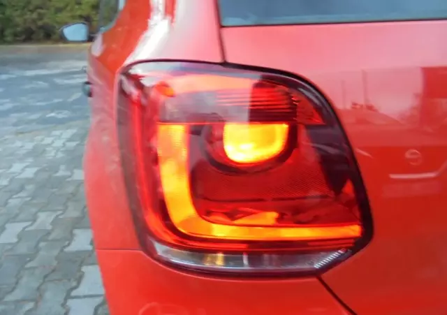 VOLKSWAGEN Polo 1.2 Team