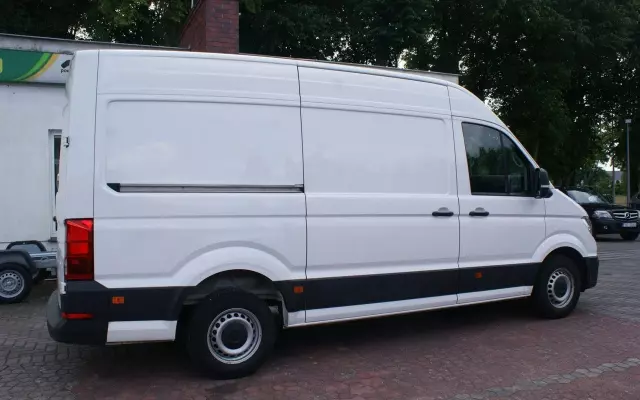 VOLKSWAGEN CRAFTER 