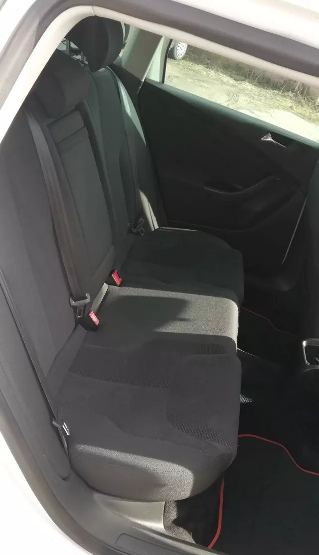 VOLKSWAGEN Passat 2.0 TSI (200 KM)