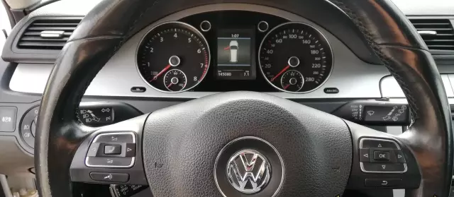 VOLKSWAGEN Passat 2.0 TSI (200 KM)