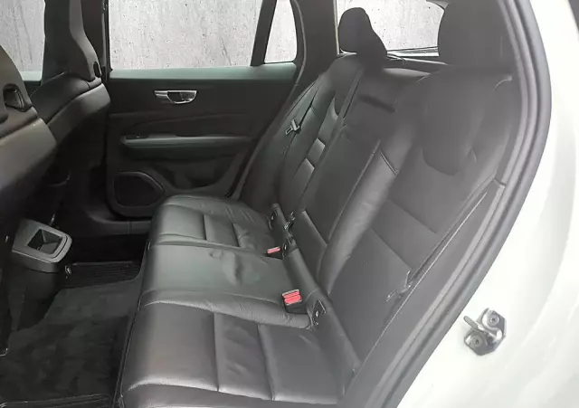 VOLVO V60 D3 SCR Inscription