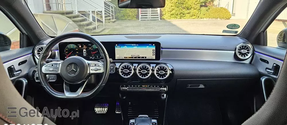 MERCEDES-BENZ Klasa A 250 AMG Line 7G-DCT