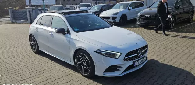 MERCEDES-BENZ Klasa A 250 AMG Line 7G-DCT