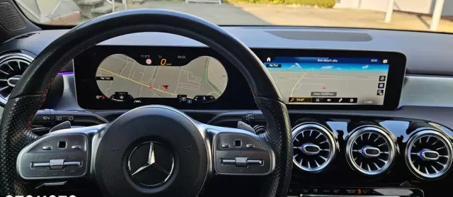 MERCEDES-BENZ Klasa A 250 AMG Line 7G-DCT