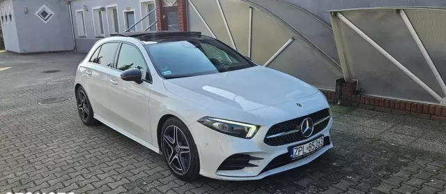 MERCEDES-BENZ Klasa A 250 AMG Line 7G-DCT