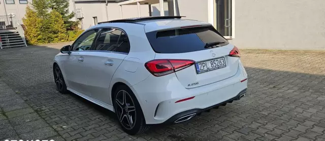 MERCEDES-BENZ Klasa A 250 AMG Line 7G-DCT