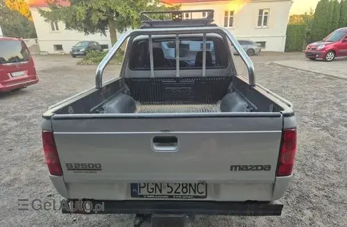 MAZDA B2500 