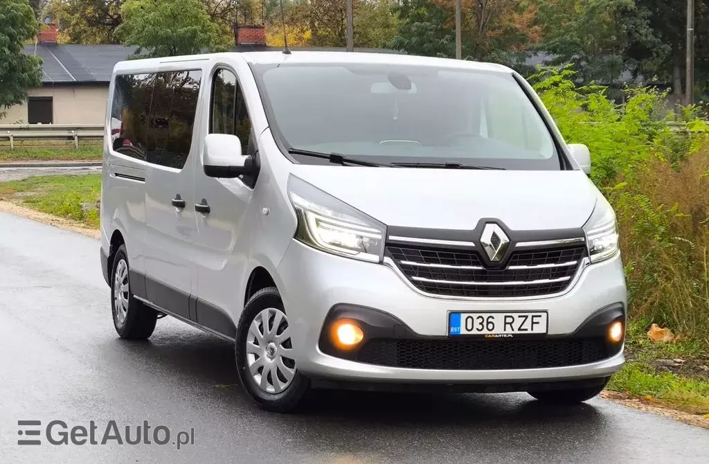 RENAULT Trafic 