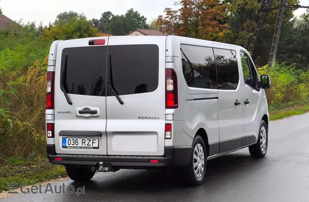 RENAULT Trafic 
