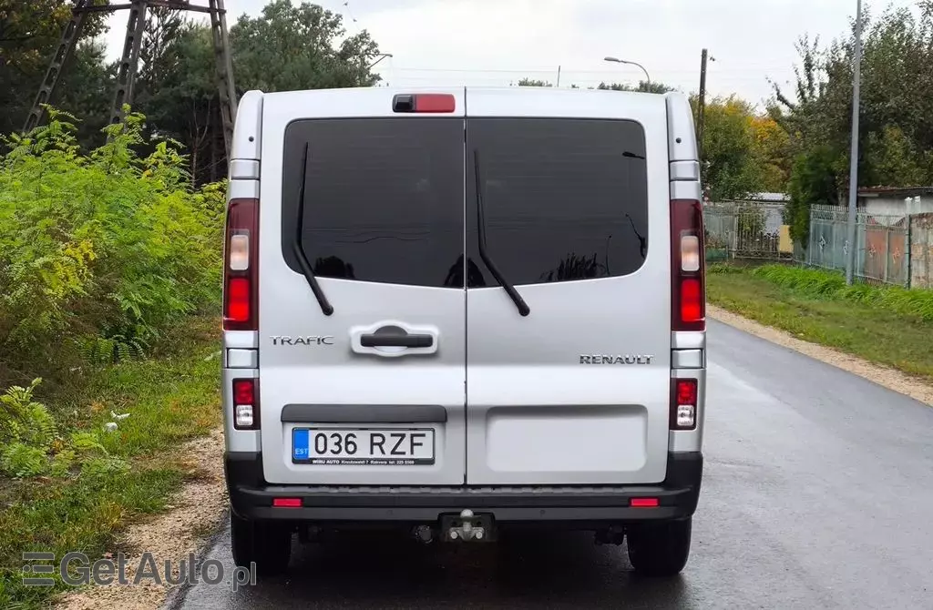RENAULT Trafic 