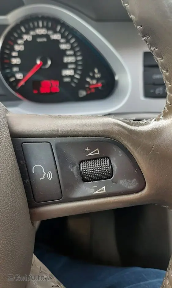 AUDI A6 Limousine 2.0 TDI DPF