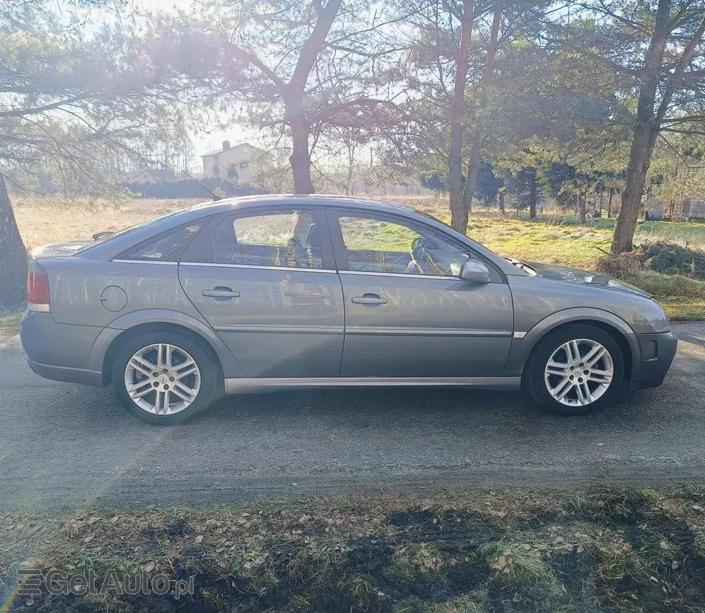 OPEL Vectra 2.2i 16V DIRECT (155 KM)