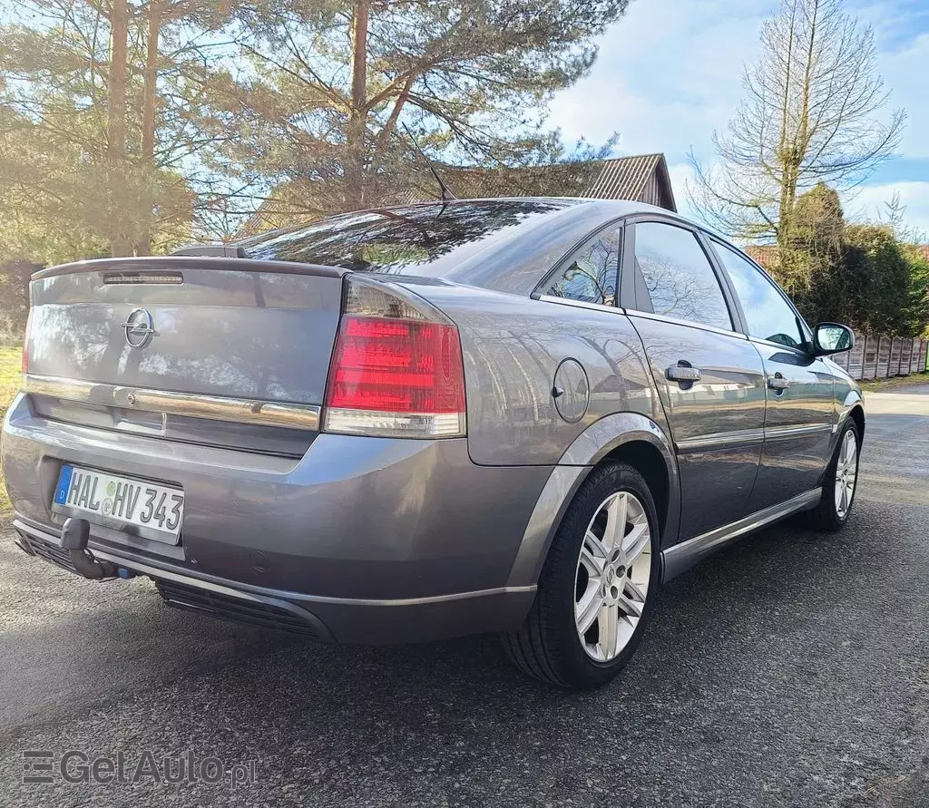 OPEL Vectra 2.2i 16V DIRECT (155 KM)