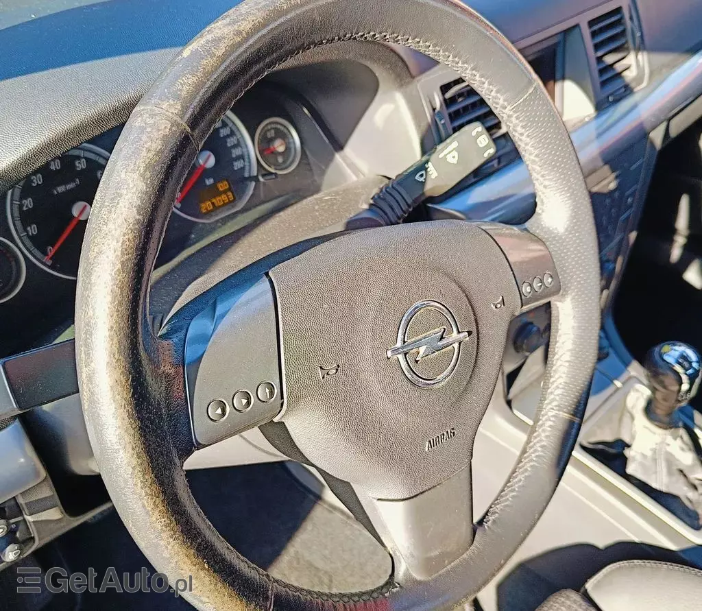 OPEL Vectra 2.2i 16V DIRECT (155 KM)