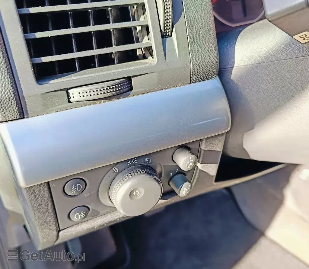 OPEL Vectra 2.2i 16V DIRECT (155 KM)