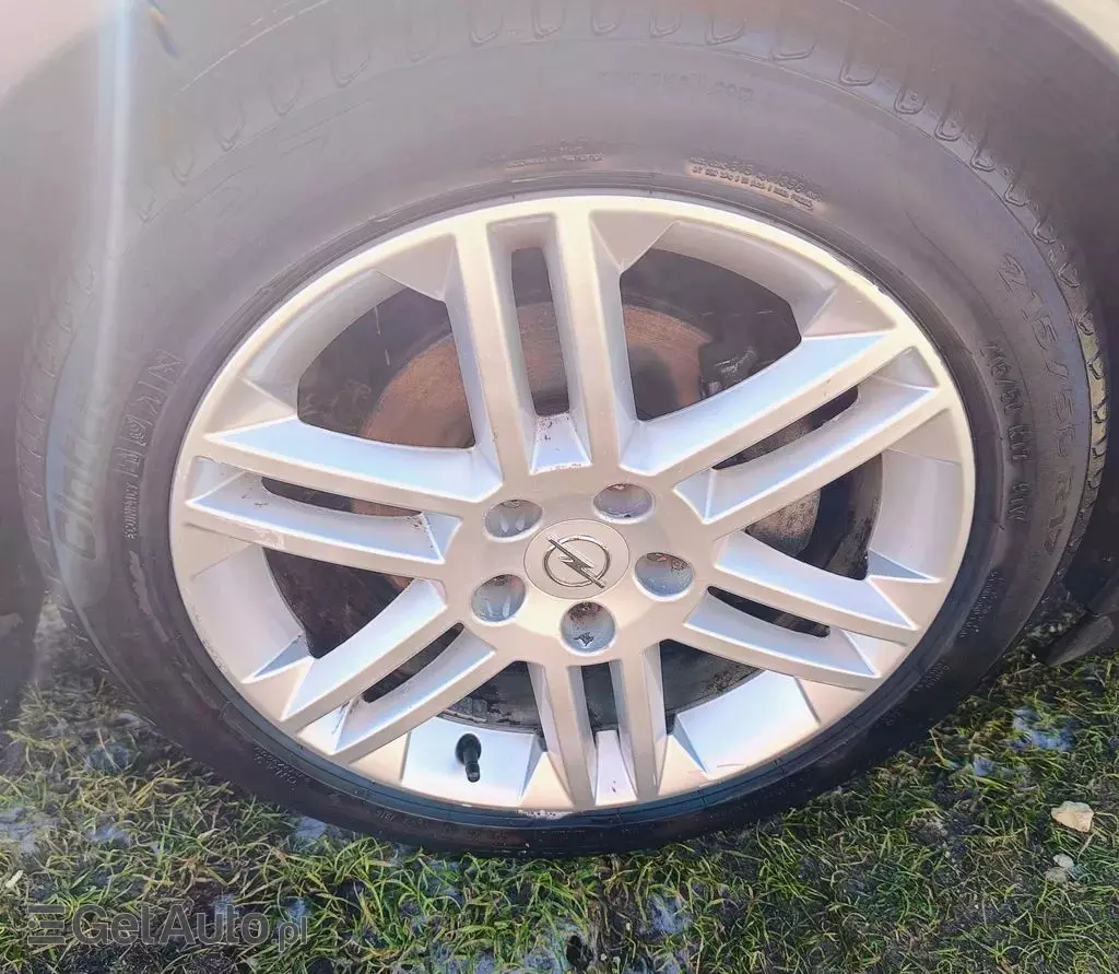 OPEL Vectra 2.2i 16V DIRECT (155 KM)