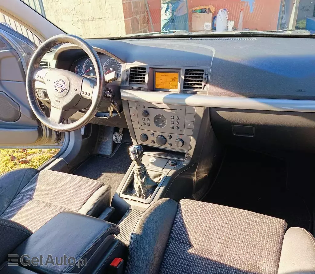 OPEL Vectra 2.2i 16V DIRECT (155 KM)