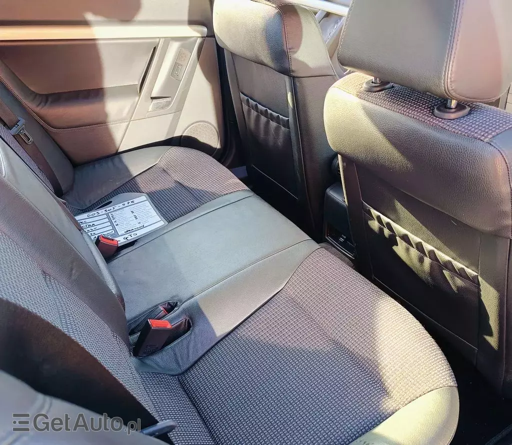 OPEL Vectra 2.2i 16V DIRECT (155 KM)